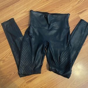 Spank motto medium pants